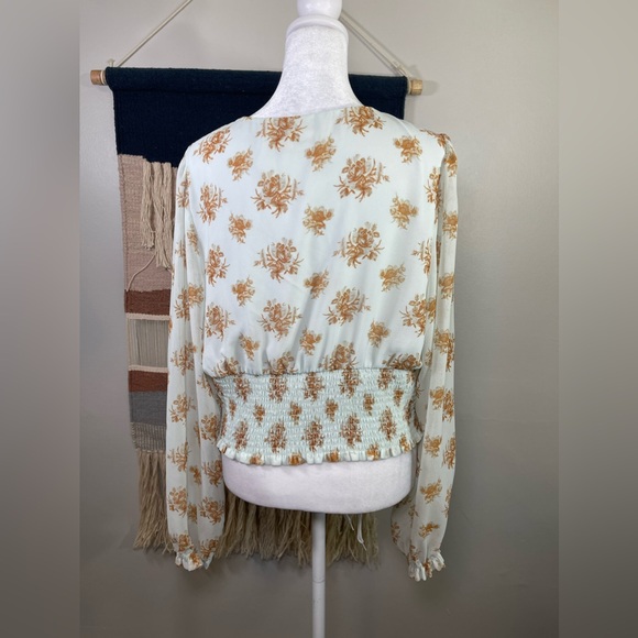 Artizia Wilfred Blue Floral Wrap Wistful Cropped Balloon Long Sleeves Blouse XL - Picture 3 of 6